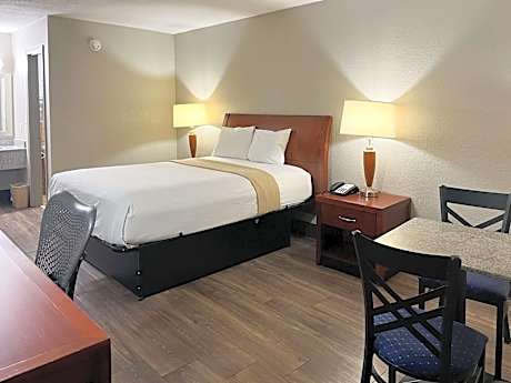 Double room with One Double Bed -Smoking