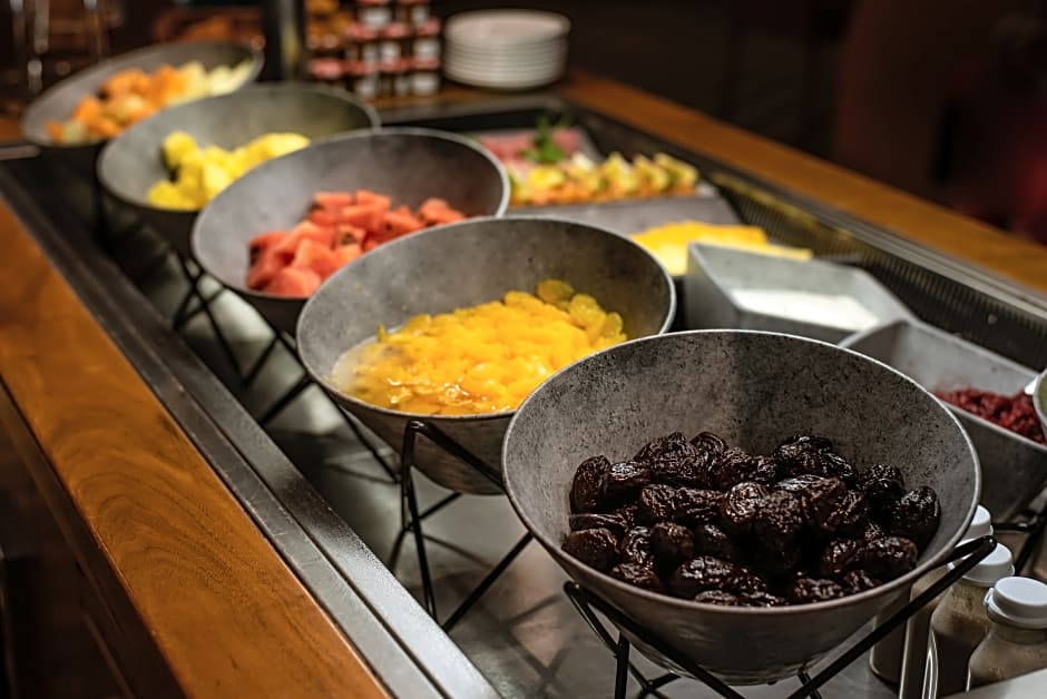 Tallaght Cross Hotel