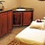 Clarion Suites Roatan At Pineapple Villas