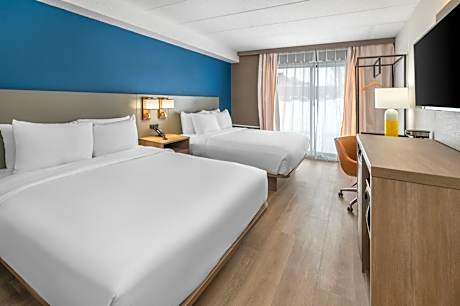 2 Queen Beds, Upper Floor, Non Smoking