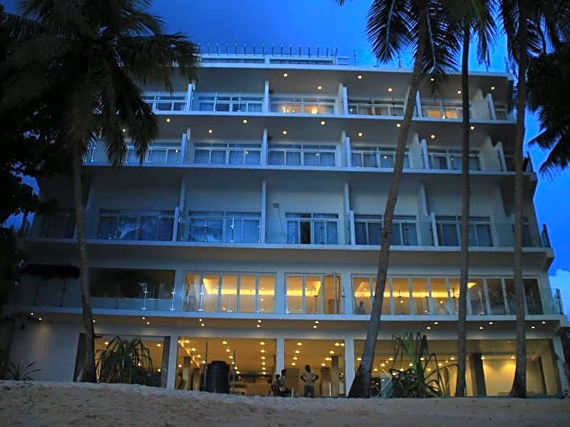Sayura Beach Hotel
