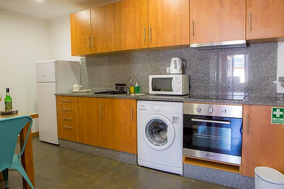 Five Design Rooftop by Storytellers