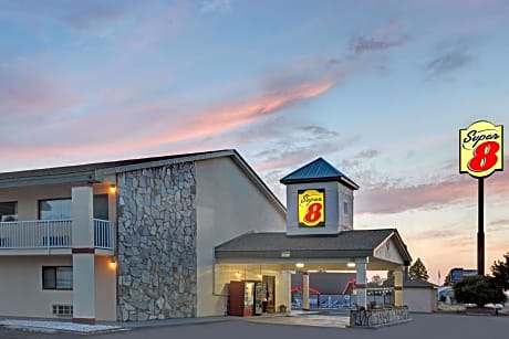 Super 8 by Wyndham Shelby