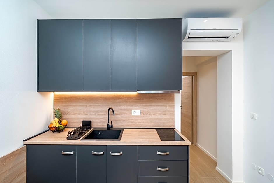 Bacan Serviced Apartments