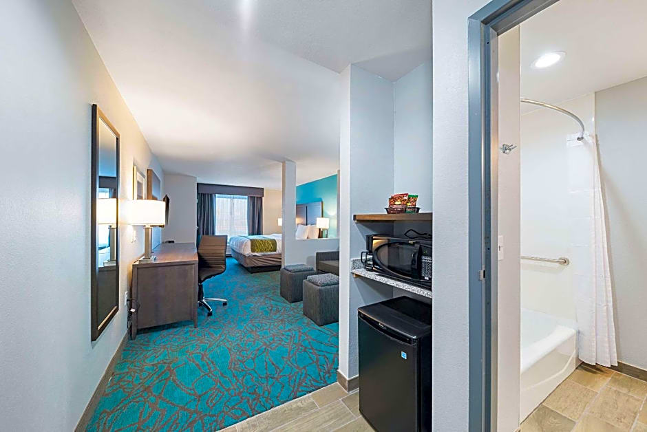Comfort Inn & Suites Oklahoma City near Bricktown