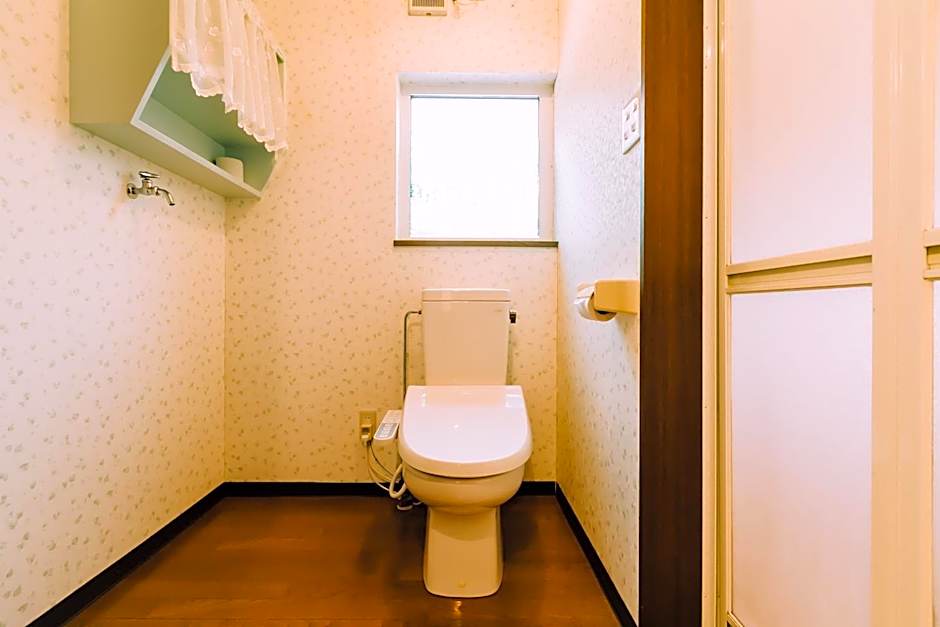 LAKE TOYA Great view log cabin