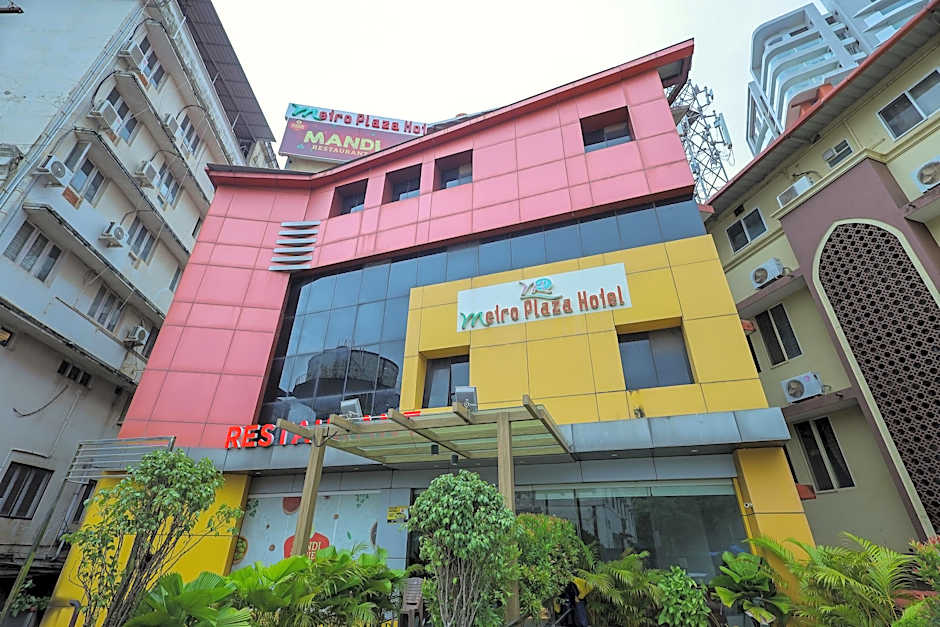 Metro Plaza Hotel by RAK Rooms