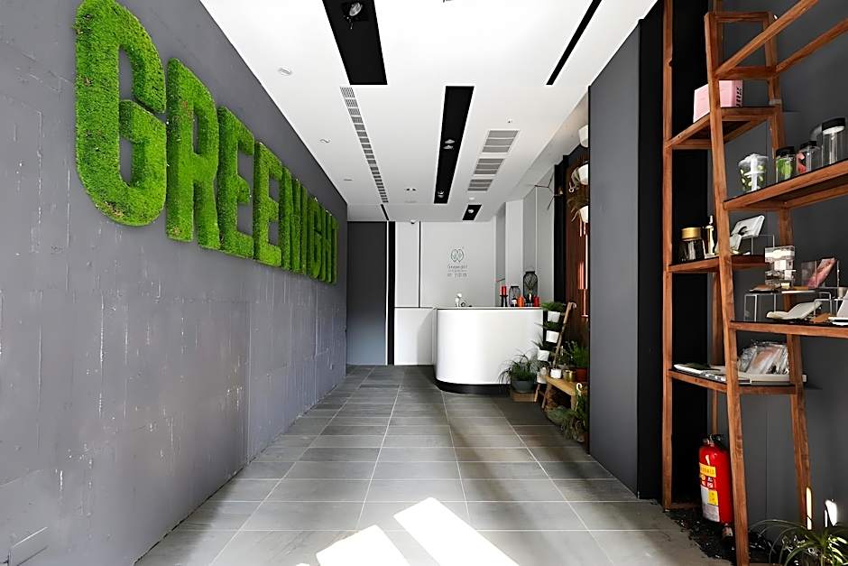 Greenight Hotel