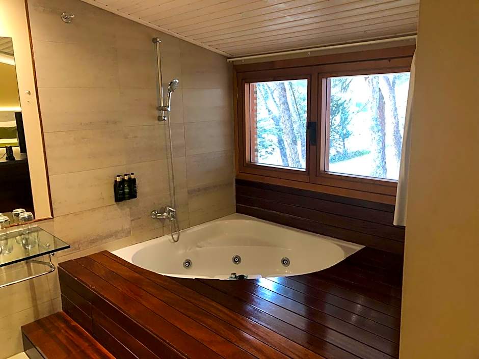 Hotel Restaurante El Montico