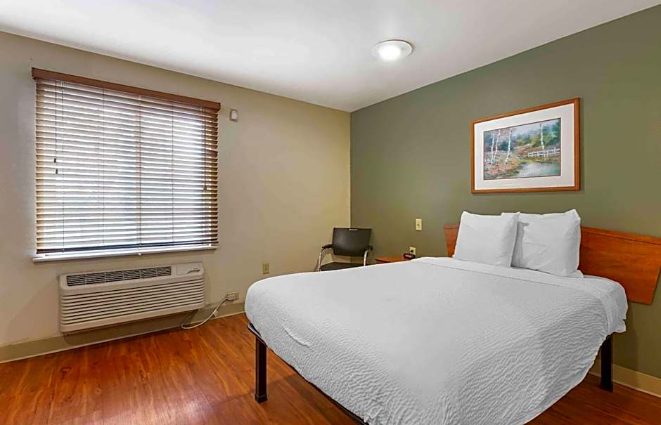 WoodSpring Suites Oklahoma City Northwest