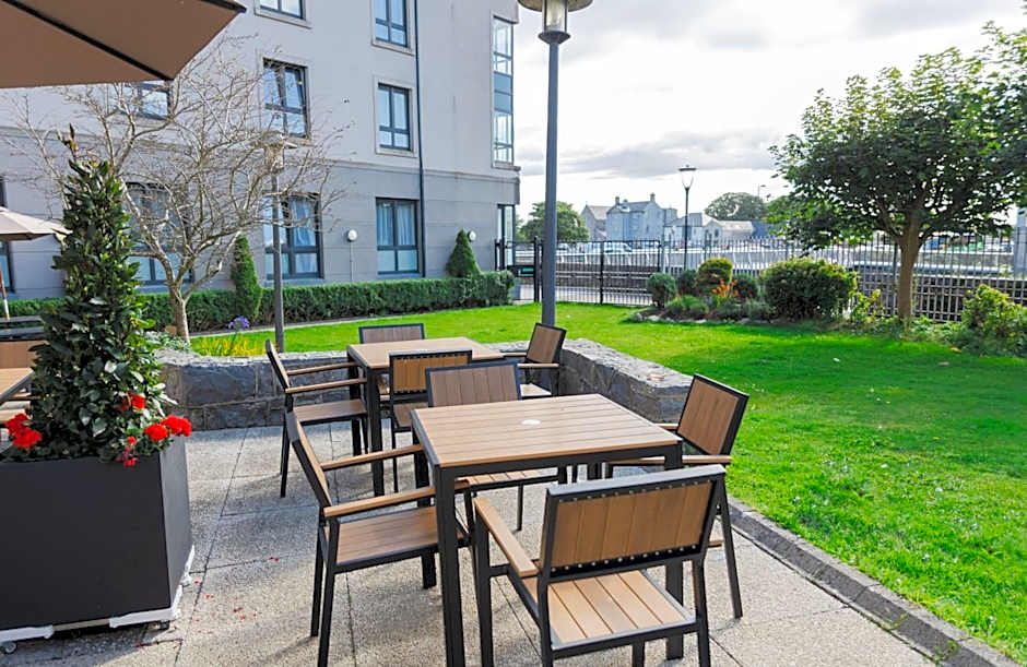 Leonardo Hotel Galway - Formerly Jurys Inn