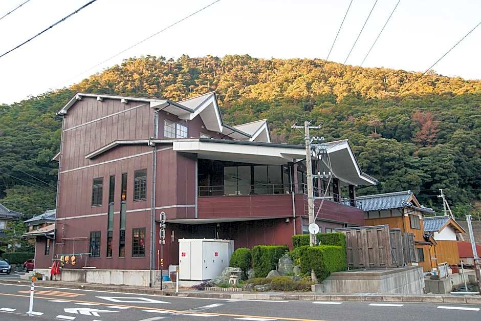 湖上館パムコ