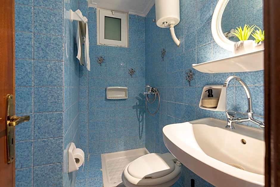 Denise Studios and Apartments