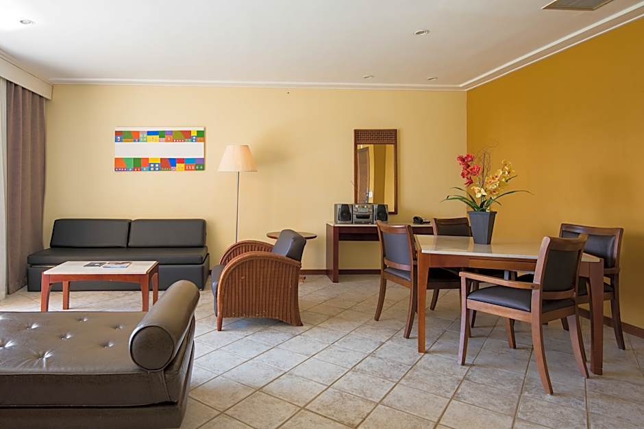 Photo 1 of 2 of SUITE TRIPLE