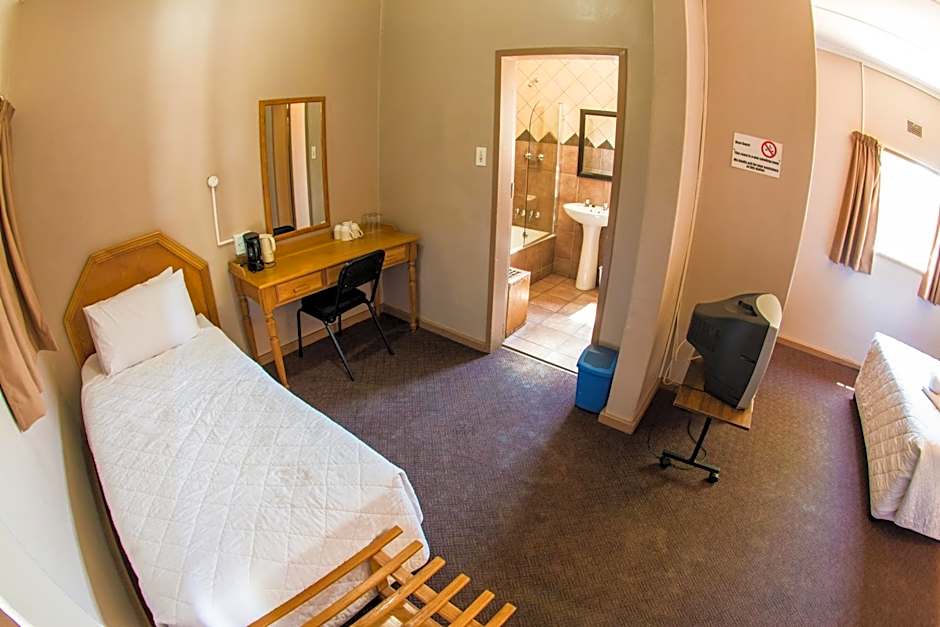 Horseshoe Inn and Conference Center