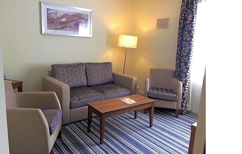 Holiday Inn Reading West By IHG