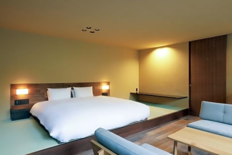 Deluxe King Room with Tatami Area and Open Air Bath (with Garden View)(Annex)