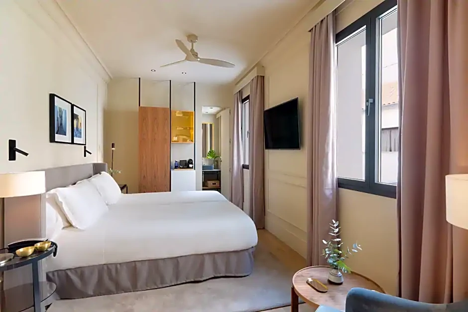 H10 Palacio Colomera