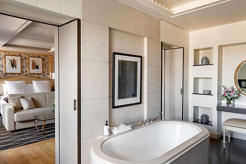 Four Seasons Hotel Des Bergues Geneva