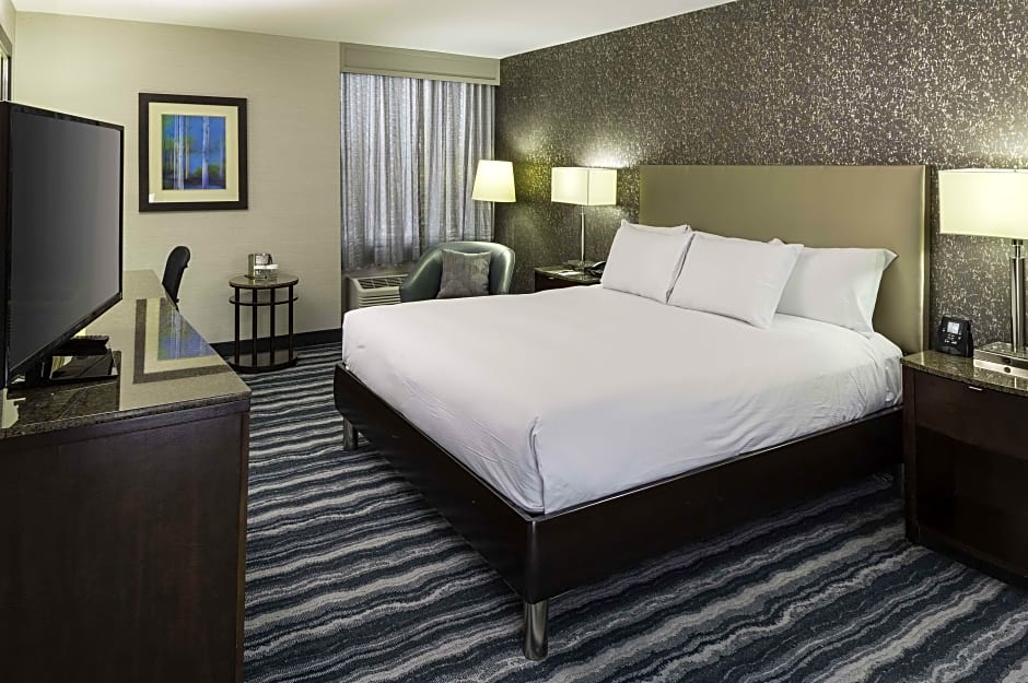 Photo 1 of 1 of 1 King Bed, Accessible