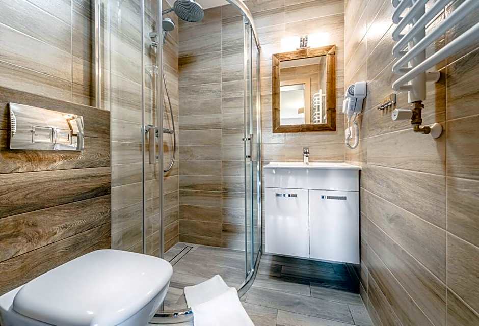 Dworek Nad Białką Apartamenty-Pokoje-Białka Tatrzańska-Czarna Góra