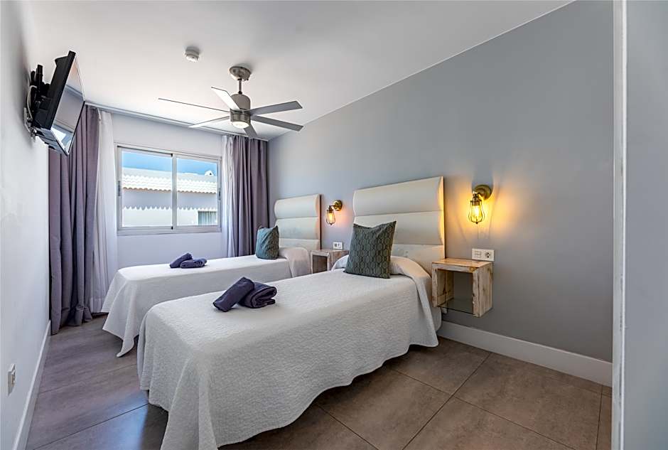 Photo 1 of 20 of 2BEDROOMS L 1 ADULT