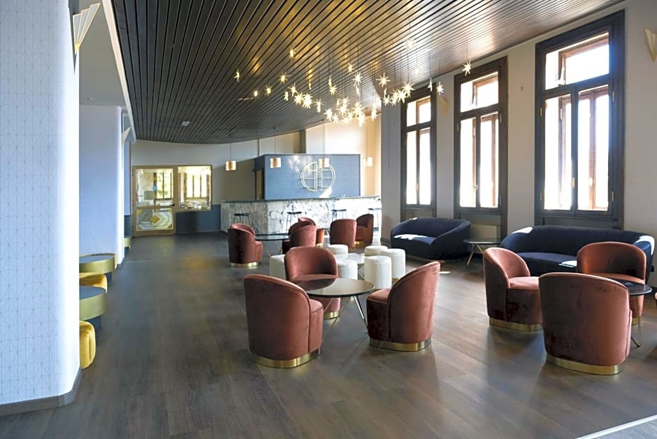 Pràcatinat Hotel & Restaurant