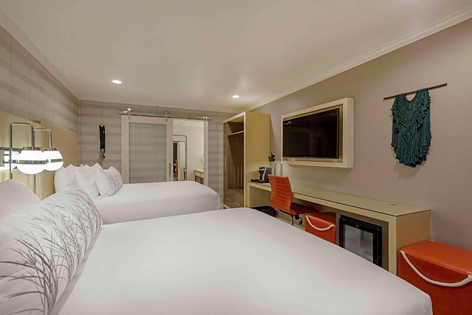 Bluestem Hotel Torrance Los Angeles, Ascend Hotel Collection