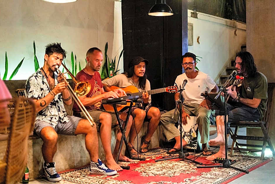 Rhythm & Rumble Hostel