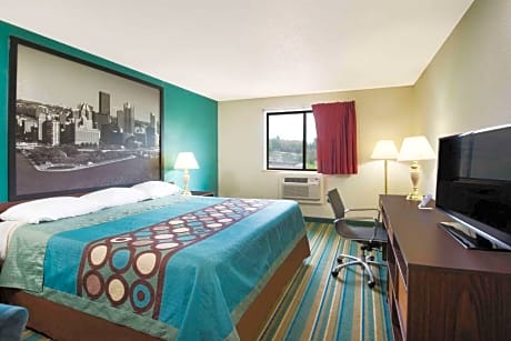 Super 8 by Wyndham Pittsburgh Airport/Coraopolis Area