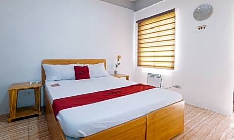 RedDoorz @ Sun Miles Condominium