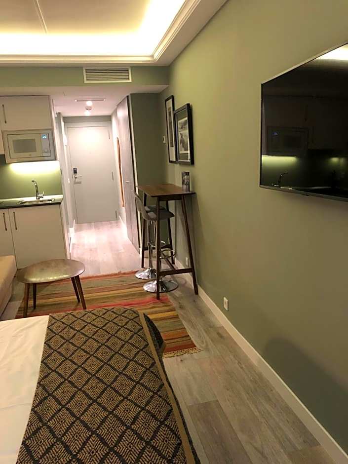 Recoletos Estudio en la mejor zona de Madrid