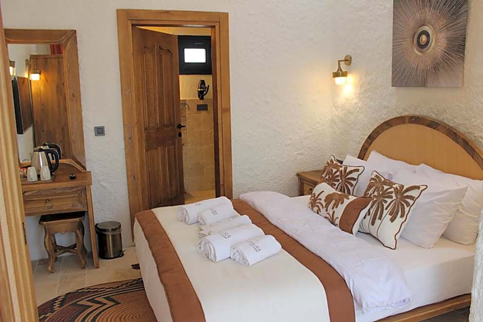Aura Village Alacatı