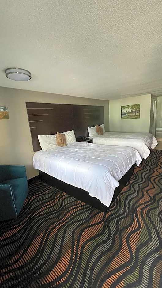 Country Town N' Suites