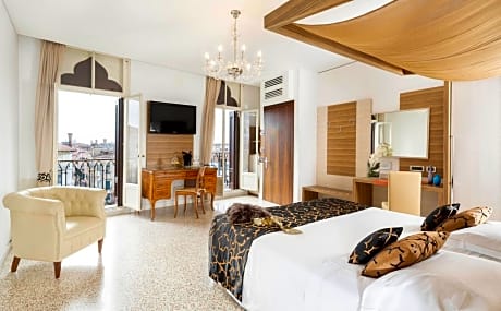 Double Room Exclusive Grand Canal Dependance (30mt from Hotel - No Elevator - 3rd Floor)