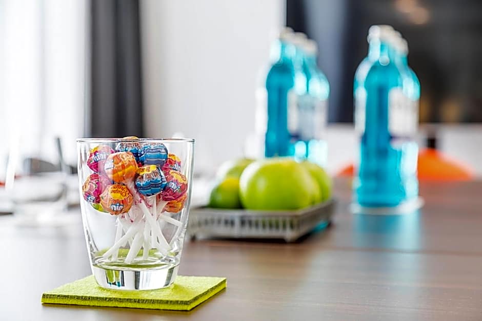 Capri by Fraser Berlin