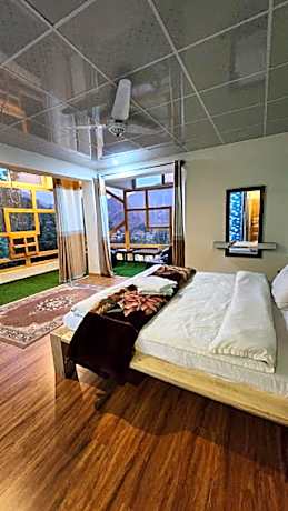 Himaliyan Tiger Hotel