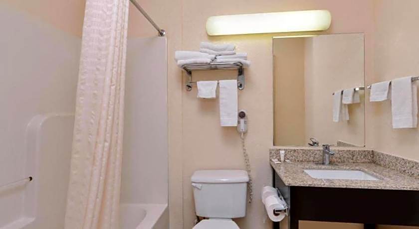 Baymont by Wyndham Acworth