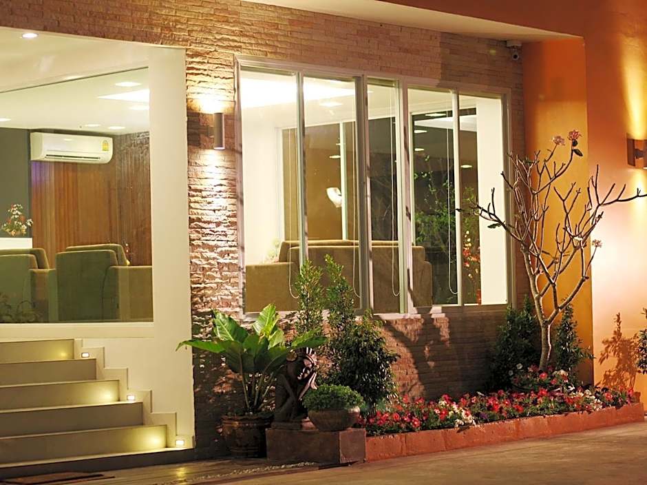 La Belle Hotel