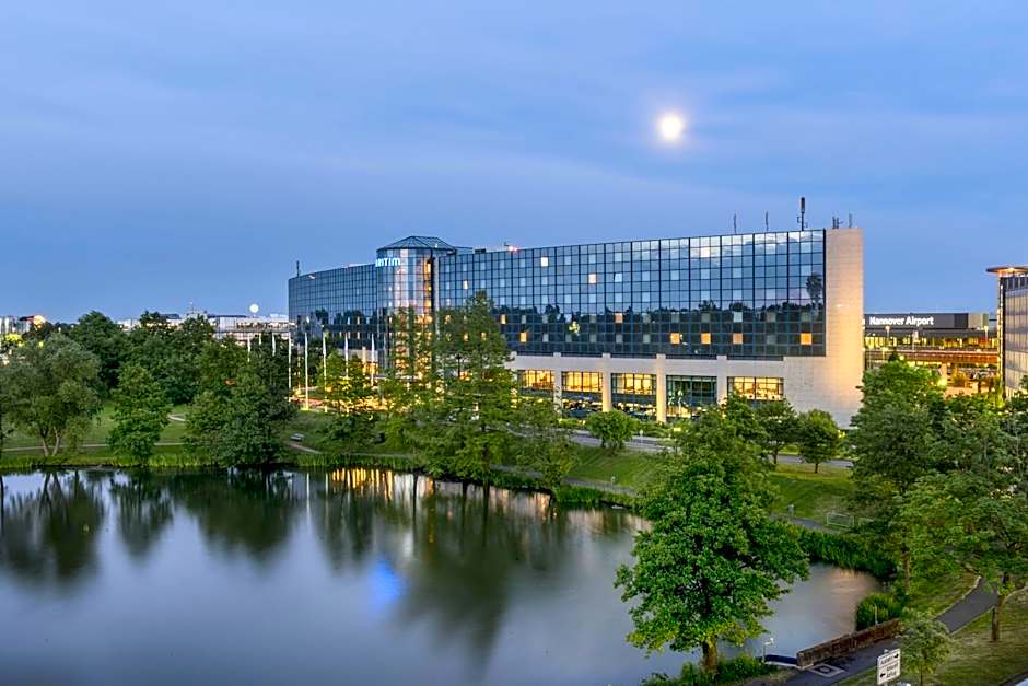 Photo 1 of 50 of Maritim Airport Hotel Hannover