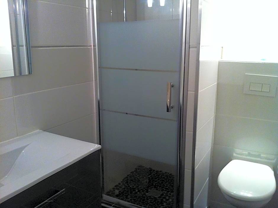 Hôtel L'Eau Des Collines