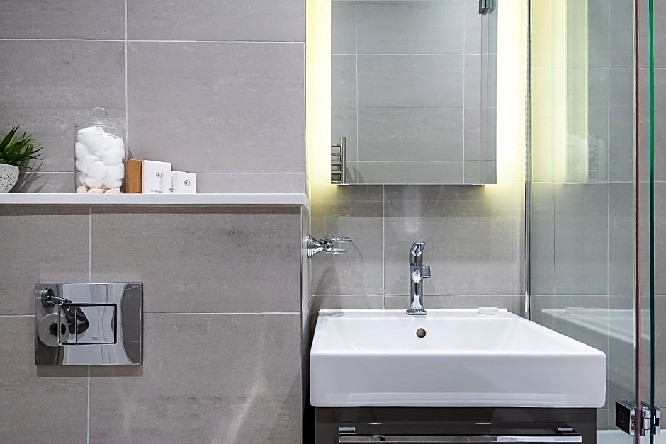 LAK Serviced Apartments