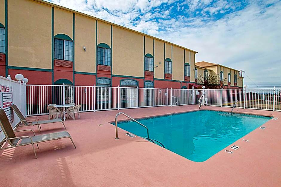 Quality Suites Temple