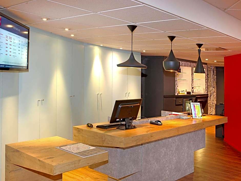 ibis Poitiers Sud