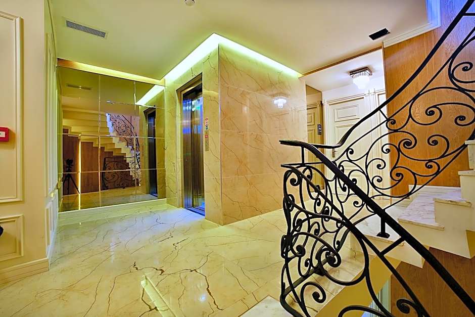 Beethoven Hotel & Suite