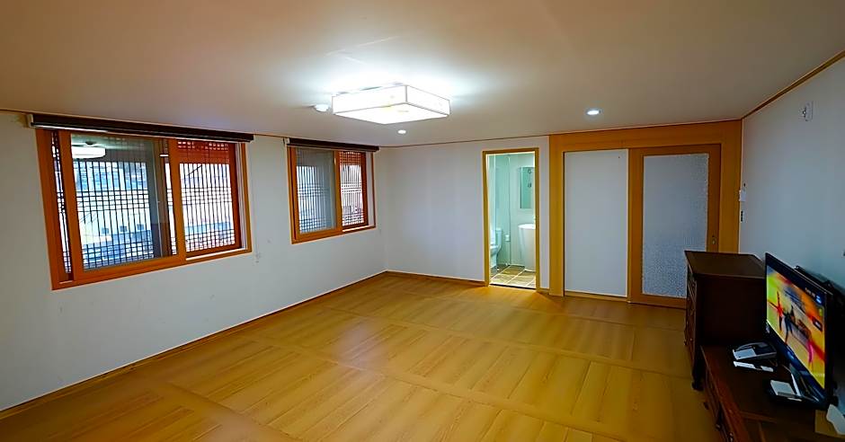 Jeonju Hwangsil Gwangwang Hotel