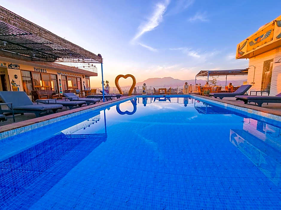 Thebes Hotel