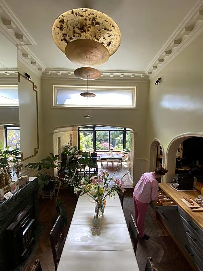 The Museum - Au Lit, Jérôme!