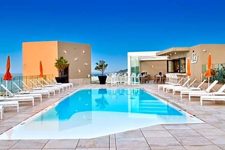 Luna Holiday Complex