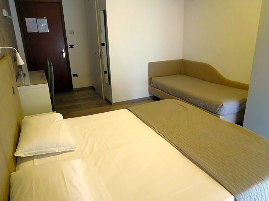 Hotel Emperador